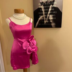 ✨NWT Sexy Hot Pink Satin Large Flower Side Slit Mini Dress Size M